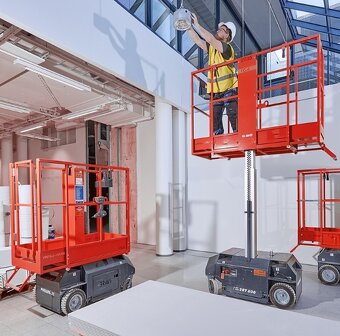 PREDAJ – Stĺpová pracovná pološina – Leonardo HD – 4,9 m - 2