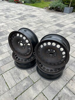 Plechové disky 16” aj s puklicami - 2