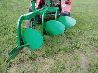 Predám pluh trojak - 2