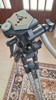Statív Manfrotto pre kameru - 2