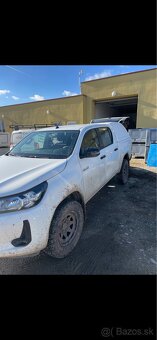 Toyota Hilux 2021 Hardtop - 2