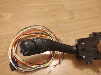 TEMPOMAT PÁČKA + KABELÁŽ Passat B5 Golf  Superb Leon Octavia - 2