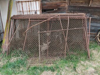 Pletivo na ohradnik - 2