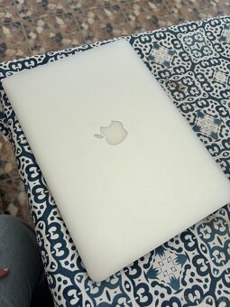 Predám MacBook Air 13” (2017) – vo výbornom stave - 2