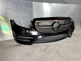 Predný nárazník Mercedes E Amg - 2