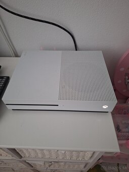 Xbox one S - 2