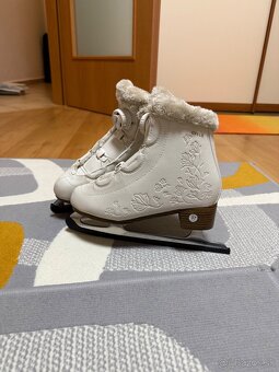 dámske ľadové korčule - 2