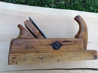 Zbierka starých historických stolárskych hoblíkov - 2