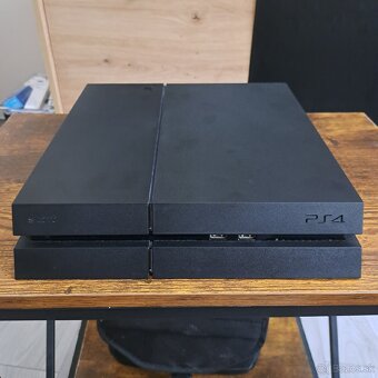 Predám PlayStation 4 FAT 1TB HDD PS4 - 2