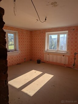 Rodinný dom v obci Breznička - 2