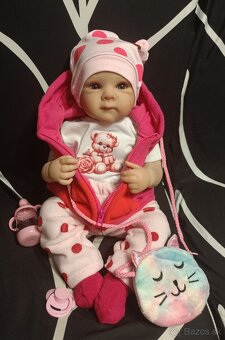 Realistická bábika Amélia - 2