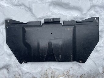 Kryt pod motor Audi A6 C6 - 2