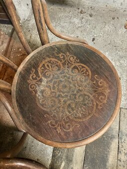 starožitné Thonet stoličky - 2