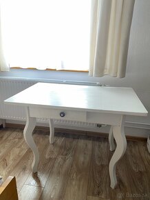 Vintage biely stôl 110x70cm - 2