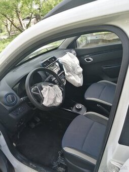 Dacia Spring - Havarovaná - 2