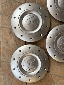 Predam krytky kolies na VW T5 - 2