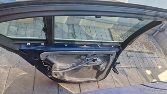 Zadné dvere bmw e60 - 2