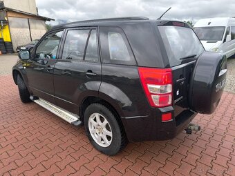 Suzuki Grand Vitara 1.9 DDiS 4x4 - 2