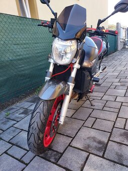 Suzuki gsr 600 - 2
