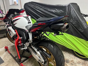 Honda CBR 1000RR Fireblade HRC - 2