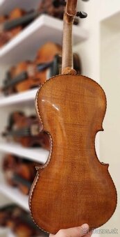 🎻Husle 4/4 staré nemecké ( lion head) - 2