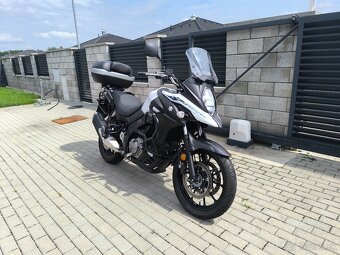 SUZUKI DL650A V-Strom / 4000 KM / 1. majiteľ / 2022 - 2