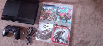 Ps3 super slim s hrami - 2