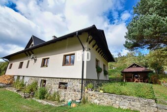 Predaj priestranného domu s hosťovskými izbami – Oščadnica, - 2