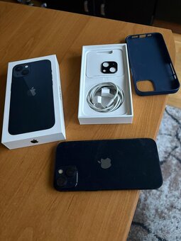 iPhone 13 - 2
