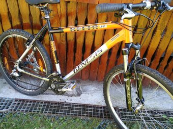 Bicykel GENESIS,20" rám, na výšku cca 170-190cm+-,odpružená - 2