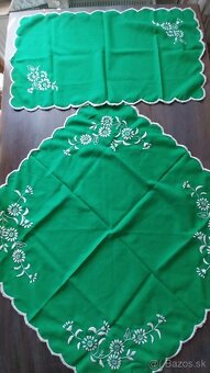 Vyšívané obrusy #14 - 2