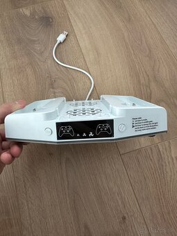Chladiaci stojan na ovládače Xbox – USB, ventilátor - 2