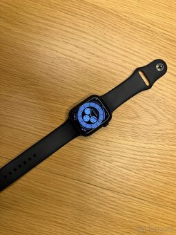 Apple Watch 8 45mm - 2
