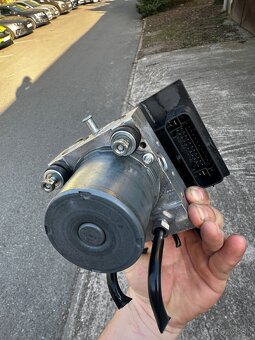 ABS hydroblok peugeot 508 - 2