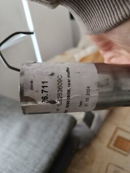 Zadný tlmič - 2