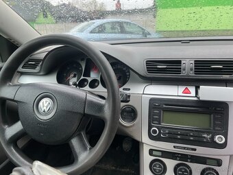 Volkswagen passat B6 1.9 TDi 77kw - 2