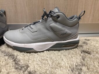 Predám topánky nike air Jordan 3 - 2