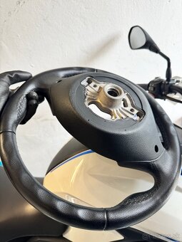 Bmw volant - 2