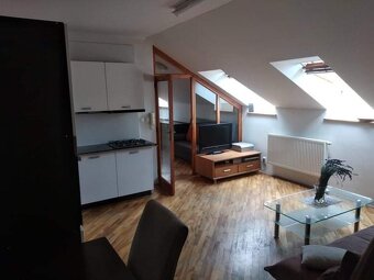 3.izbový, podkovný byt Mlynská ulica - 2