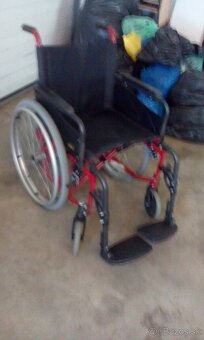 Invalidny vozik skladaci 45 cm - 2