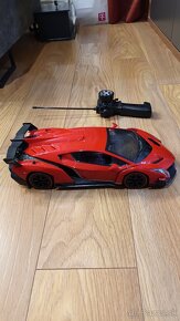 Lamborghini na diaľkové ovládanie - 2
