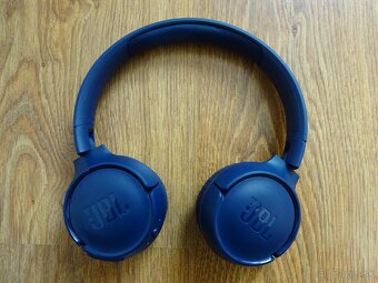 JBL sluchadla - 2