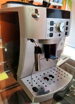 Delonghi magnifica S - 2
