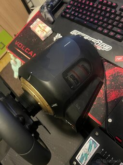 Na predaj Thrustmaster T-GT II ako nový - 2