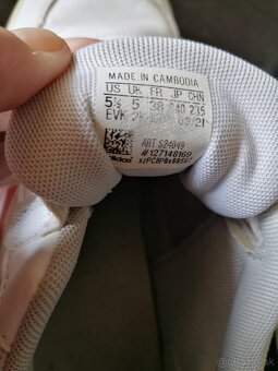Dievčenské Adidas botasky - 2
