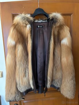 Pravý kožuch s kapucňou z líšky - 2