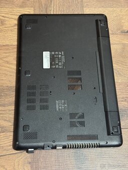 Notebook Acer - nefunkčný - 2