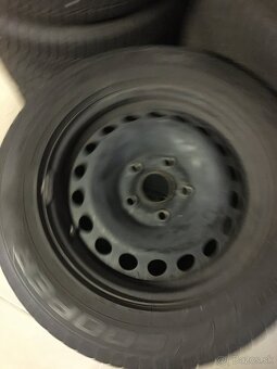 Plechové disky 5 x 112, + zimné pneu cooper 195/65 R15 - 2