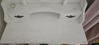 Rustikálny toaletný stolík so zrkadlom - 2