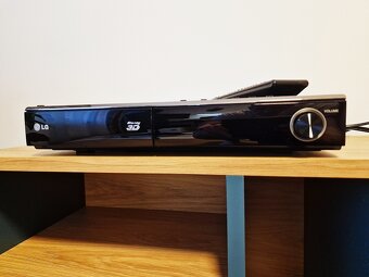 Domáce kino (blue ray) LG HX806CG 2+1 - 2